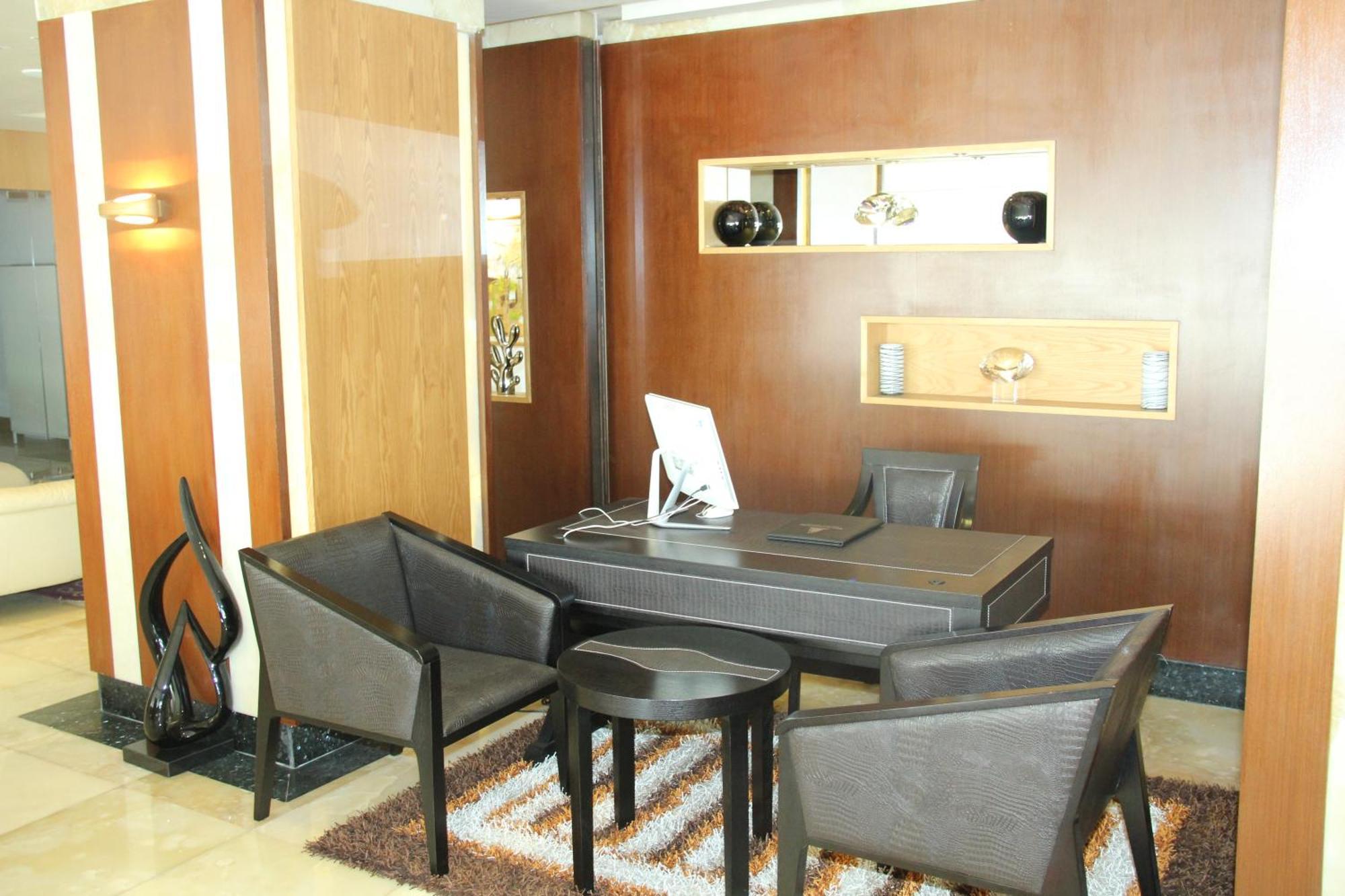 The Penthouse Suites Hotel Ariana Esterno foto
