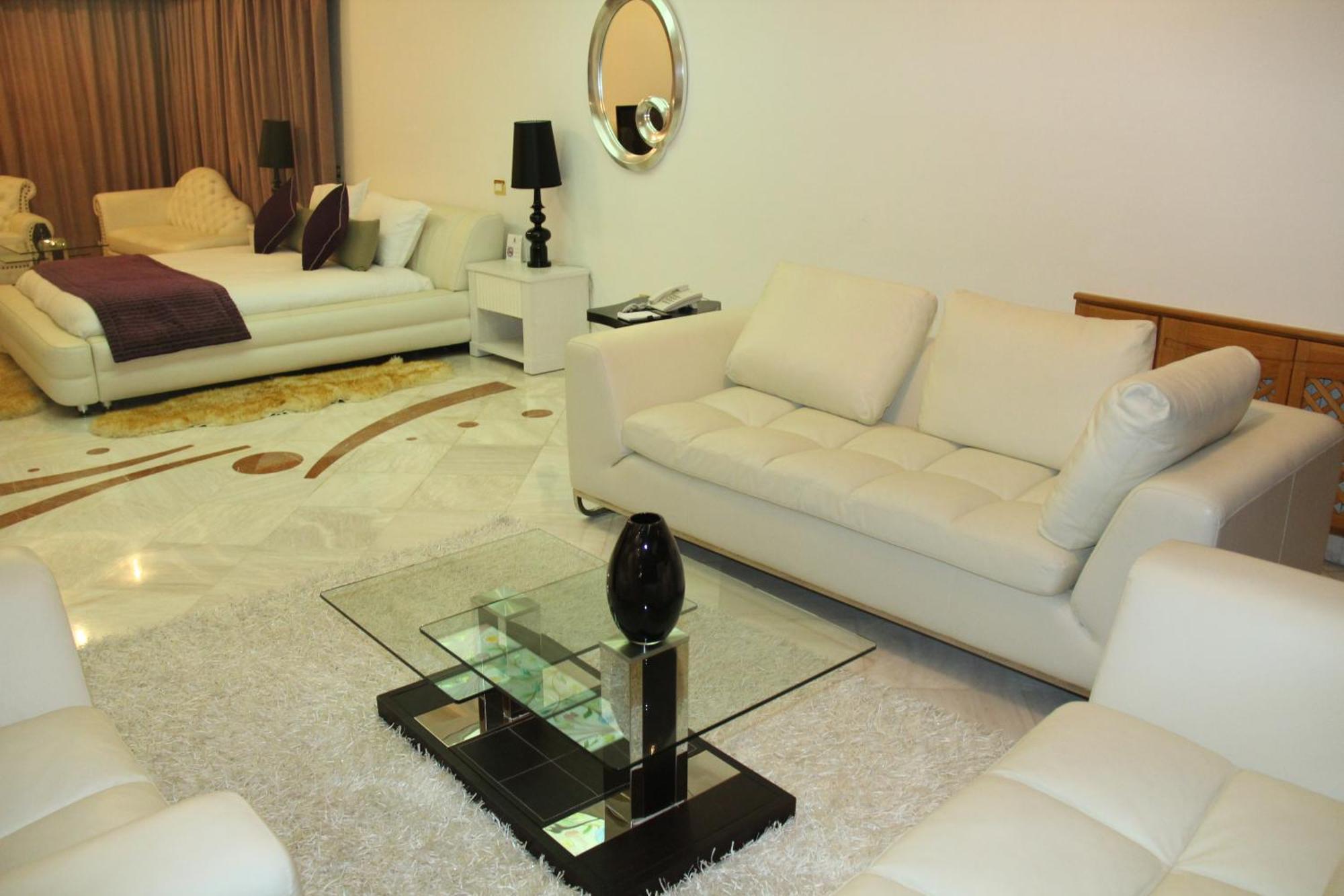 The Penthouse Suites Hotel Ariana Esterno foto