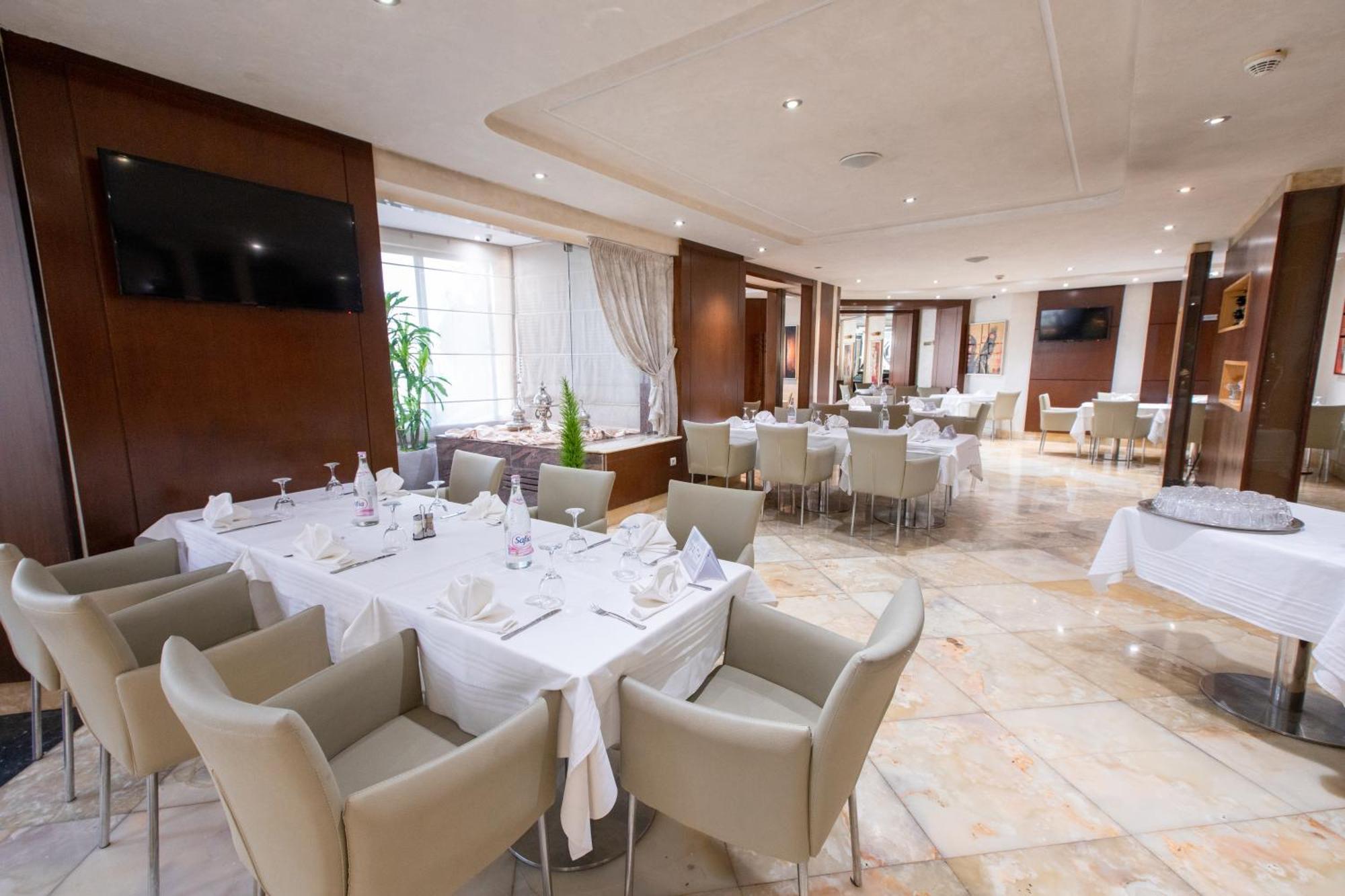 The Penthouse Suites Hotel Ariana Esterno foto