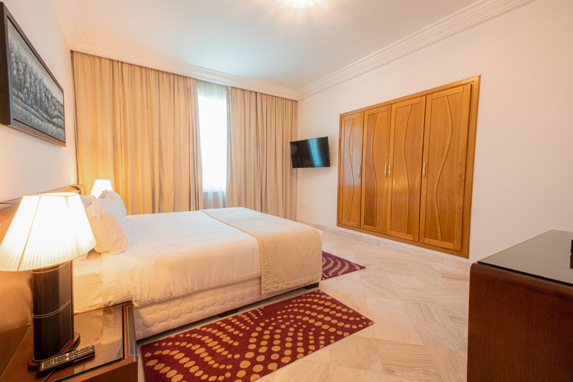 The Penthouse Suites Hotel Ariana Esterno foto